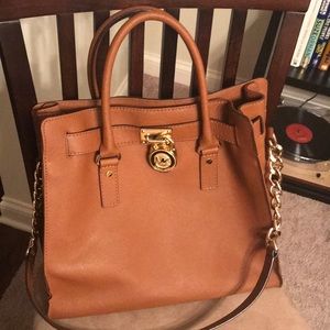 Michael Kors Tote (Authentic)